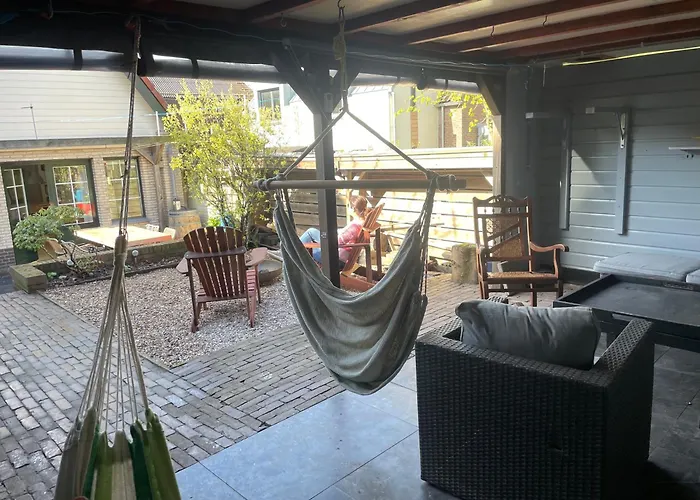 Nyaraló Fisherman's - Surf Retreat *